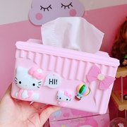 纸巾盒粉色